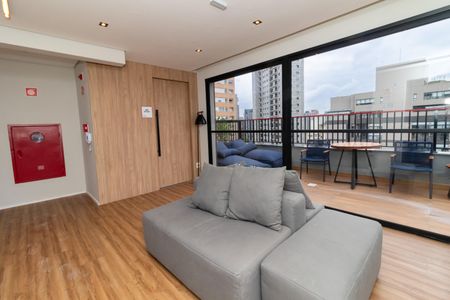 Apartamento à venda com 36m², 2 quartos e sem vagaÁrea comum - Lounge