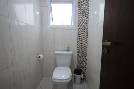 Casa à venda com 190m², 3 quartos e 2 vagasBanheiro