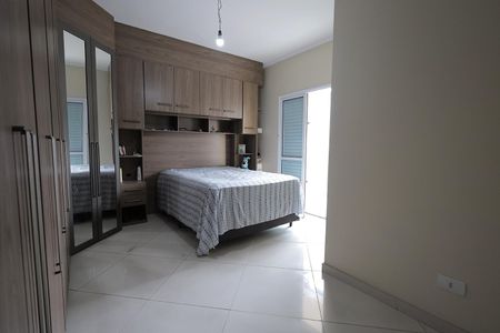 Casa à venda com 190m², 3 quartos e 2 vagasQuarto Suíte 2