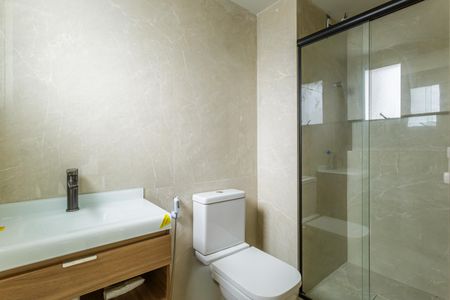 Banheiro de kitnet/studio para alugar com 1 quarto, 30m² em Vila Olímpia, São Paulo