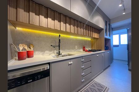 Sala/Cozinha de apartamento à venda com 3 quartos, 94m² em Água Branca, São Paulo