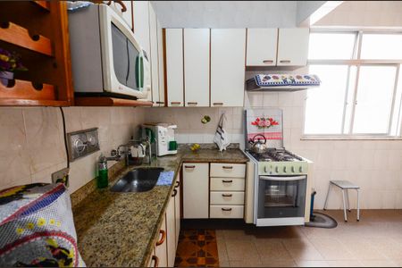 Apartamento à venda com 88m², 2 quartos e 1 vagaCozinha