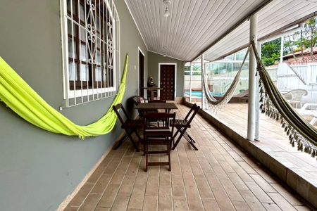 Apartamento para alugar com 189m², 4 quartos e 9 vagasVaranda 