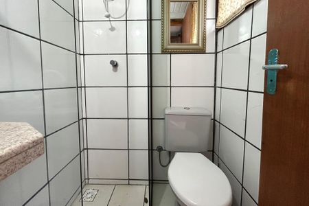 Apartamento para alugar com 189m², 4 quartos e 9 vagasBanheiro da Área de serviço 