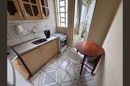 Apartamento para alugar com 62m², 2 quartos e 1 vagaCozinha