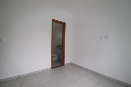 Apartamento à venda com 104m², 2 quartos e 1 vagaSuíte