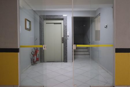 Apartamento à venda com 55m², 2 quartos e 1 vagaHall de entrada