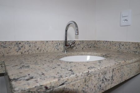 Apartamento à venda com 55m², 2 quartos e 1 vagaBanheiro 