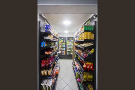 Apartamento à venda com 40m², 1 quarto e 1 vaga Apartamento à venda com 40m², 1 quarto e 1 vagaMini Mercado