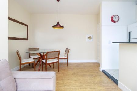 Apartamento à venda com 40m², 1 quarto e 1 vaga Apartamento à venda com 40m², 1 quarto e 1 vagaSala