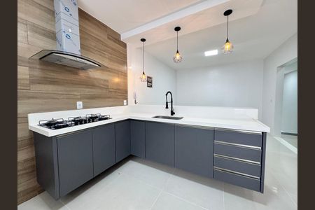 Casa à venda com 292m², 5 quartos e 10 vagasCozinha