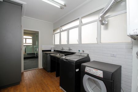 Apartamento à venda com 350m², 3 quartos e 2 vagasÁrea de Serviço