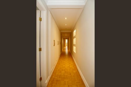 Apartamento à venda com 350m², 3 quartos e 2 vagasCorredor Área Íntima