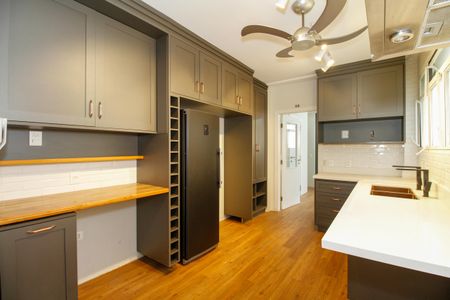 Apartamento à venda com 350m², 3 quartos e 2 vagasCozinha