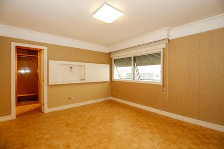 Apartamento à venda com 350m², 3 quartos e 2 vagasSuíte 1