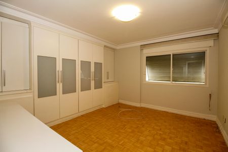 Apartamento à venda com 350m², 3 quartos e 2 vagasSuíte 3