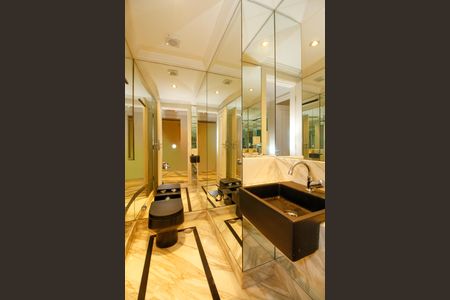 Apartamento à venda com 350m², 3 quartos e 2 vagasLavabo