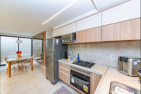 Apartamento para alugar com 127m², 3 quartos e 2 vagas Apartamento para alugar com 127m², 3 quartos e 2 vagasCozinha