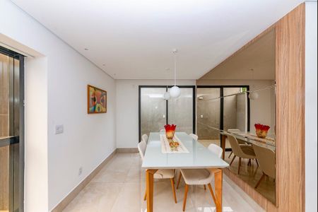 Apartamento para alugar com 127m², 3 quartos e 2 vagas Apartamento para alugar com 127m², 3 quartos e 2 vagasCopa