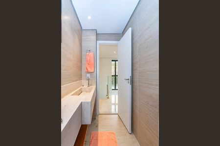 Apartamento para alugar com 127m², 3 quartos e 2 vagas Apartamento para alugar com 127m², 3 quartos e 2 vagasLavabo