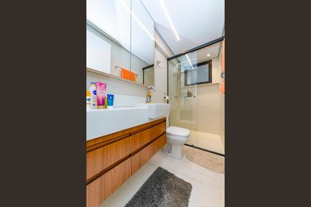 Apartamento para alugar com 127m², 3 quartos e 2 vagas Apartamento para alugar com 127m², 3 quartos e 2 vagasBanheiro da Suíte