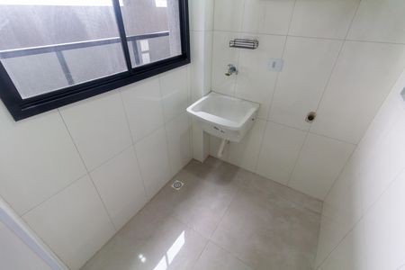 Apartamento para alugar com 42m², 2 quartos e sem vaga Apartamento para alugar com 42m², 2 quartos e sem vagaÁrea de Serviço