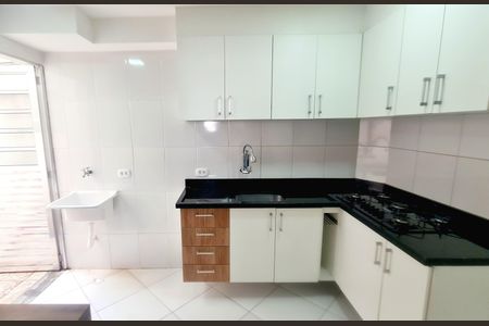 Apartamento à venda com 48m², 2 quartos e sem vagaCozinha
