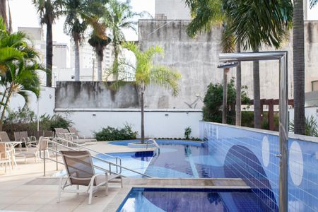 Apartamento para alugar com 115m², 2 quartos e 1 vaga Apartamento para alugar com 115m², 2 quartos e 1 vagaÁrea comum - Piscina