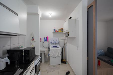 Apartamento para alugar com 115m², 2 quartos e 1 vaga Apartamento para alugar com 115m², 2 quartos e 1 vagaCozinha e Área de Serviço