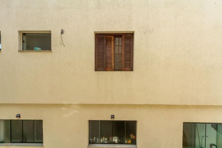 Casa à venda com 215m², 3 quartos e 2 vagasVista do Quarto 2