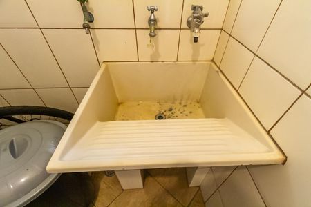 Casa à venda com 215m², 3 quartos e 2 vagasÁrea de Serviço