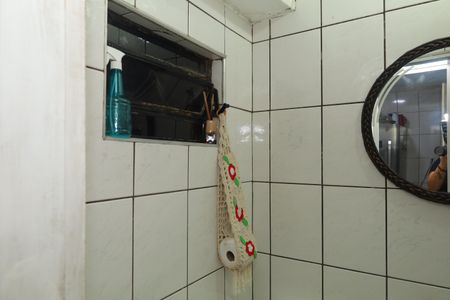 Casa à venda com 168m², 3 quartos e 2 vagasBanheiro 4 - Lavabo interno