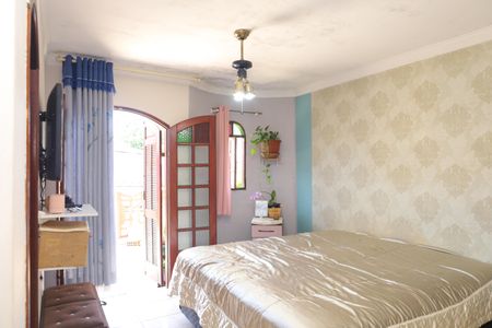 Casa à venda com 168m², 3 quartos e 2 vagasQuarto 3 - Suíte