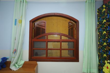 Casa à venda com 168m², 3 quartos e 2 vagasQuarto 1