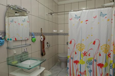 Casa à venda com 168m², 3 quartos e 2 vagasBanheiro 2