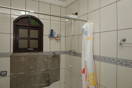 Casa à venda com 168m², 3 quartos e 2 vagasBanheiro 2