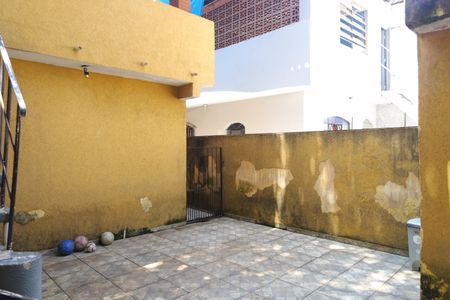 Casa à venda com 168m², 3 quartos e 2 vagasQuintal