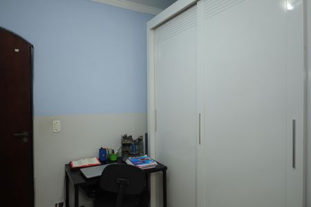 Casa à venda com 168m², 3 quartos e 2 vagasQuarto 2