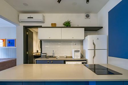 Apartamento para alugar com 43m², 1 quarto e 1 vagaSala/Cozinha 
