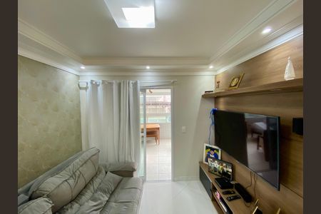 Sala de apartamento para alugar com 3 quartos, 130m² em Guilhermina, Praia Grande