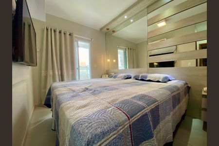 Suíte de apartamento para alugar com 3 quartos, 130m² em Guilhermina, Praia Grande