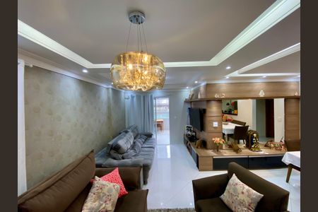 Sala de apartamento para alugar com 3 quartos, 130m² em Guilhermina, Praia Grande