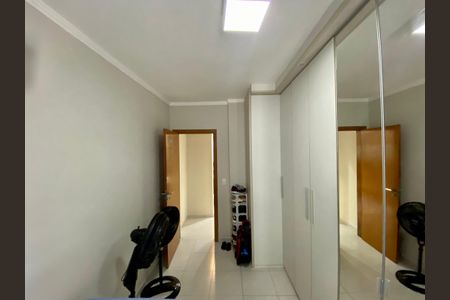Apartamento para alugar com 122m², 3 quartos e 2 vagasQuarto 2