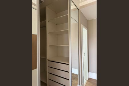 Apartamento para alugar com 131m², 3 quartos e 3 vagasDespensa