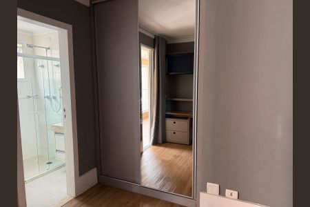 Apartamento para alugar com 131m², 3 quartos e 3 vagasQuarto