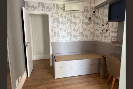 Apartamento para alugar com 131m², 3 quartos e 3 vagasQuarto