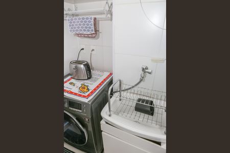 Apartamento à venda com 72m², 2 quartos e 1 vagaCozinha e Área de Serviço