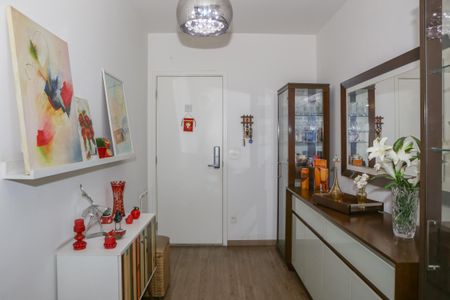 Apartamento à venda com 72m², 2 quartos e 1 vagaEntrada