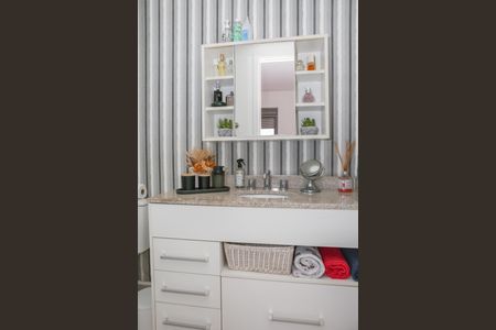 Apartamento à venda com 72m², 2 quartos e 1 vagaBanheiro da Suíte