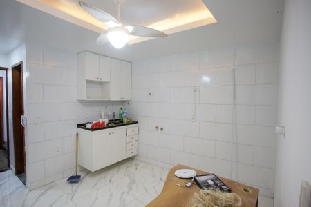 Cozinha de kitnet/studio para alugar com 1 quarto, 40m² em Anil, Rio de Janeiro